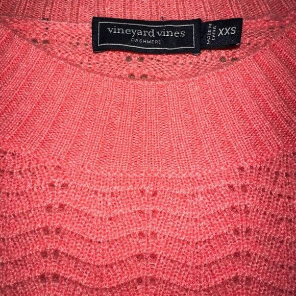 Vineyard Vines Pink Crew Neck Sweater with Puffed Shoulders 100% Cashmere - Picture 3 of 4